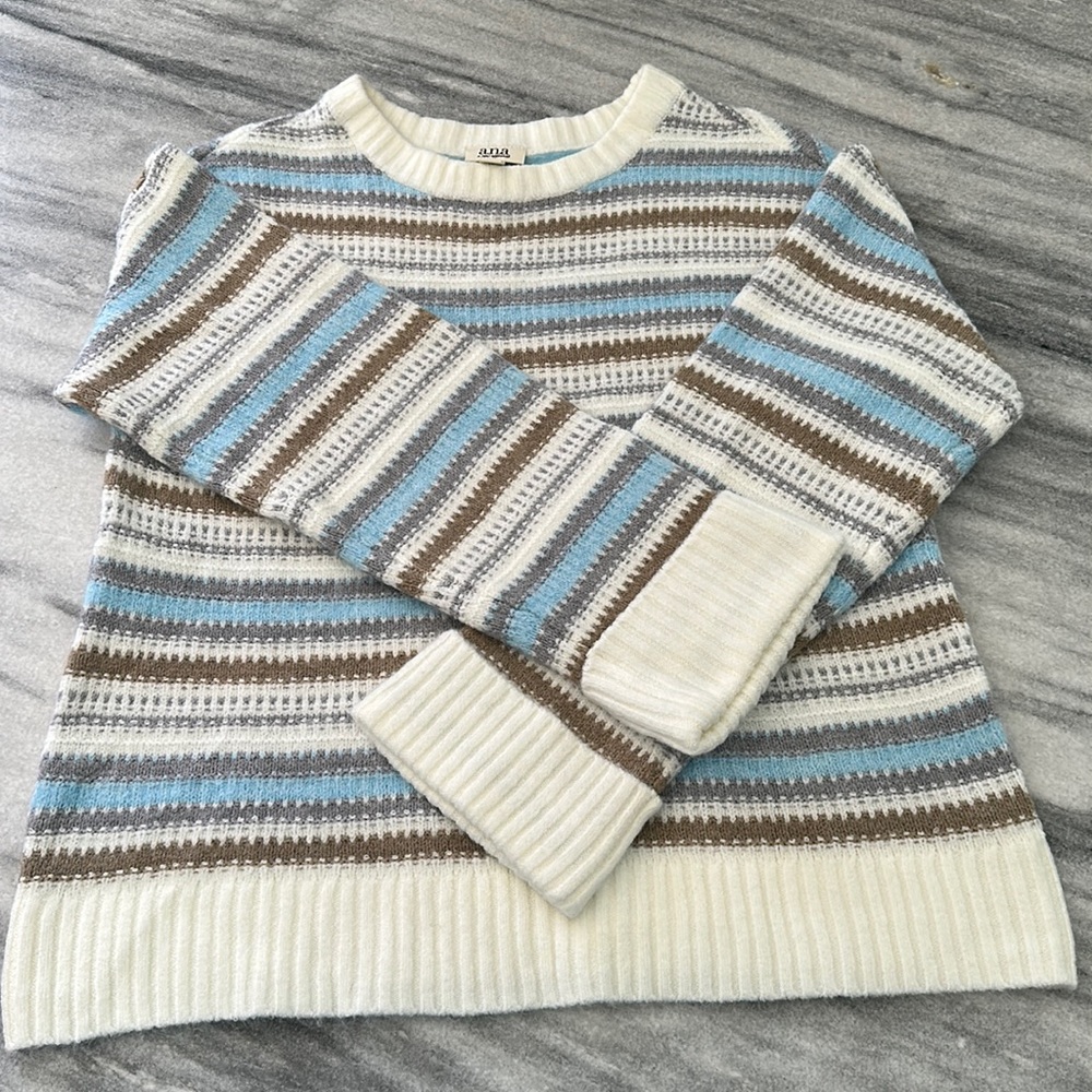 New ana Sweater